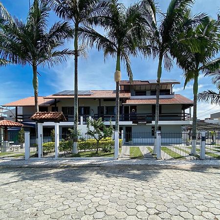 Residencial Verdes Mares Бомбиньяс Экстерьер фото