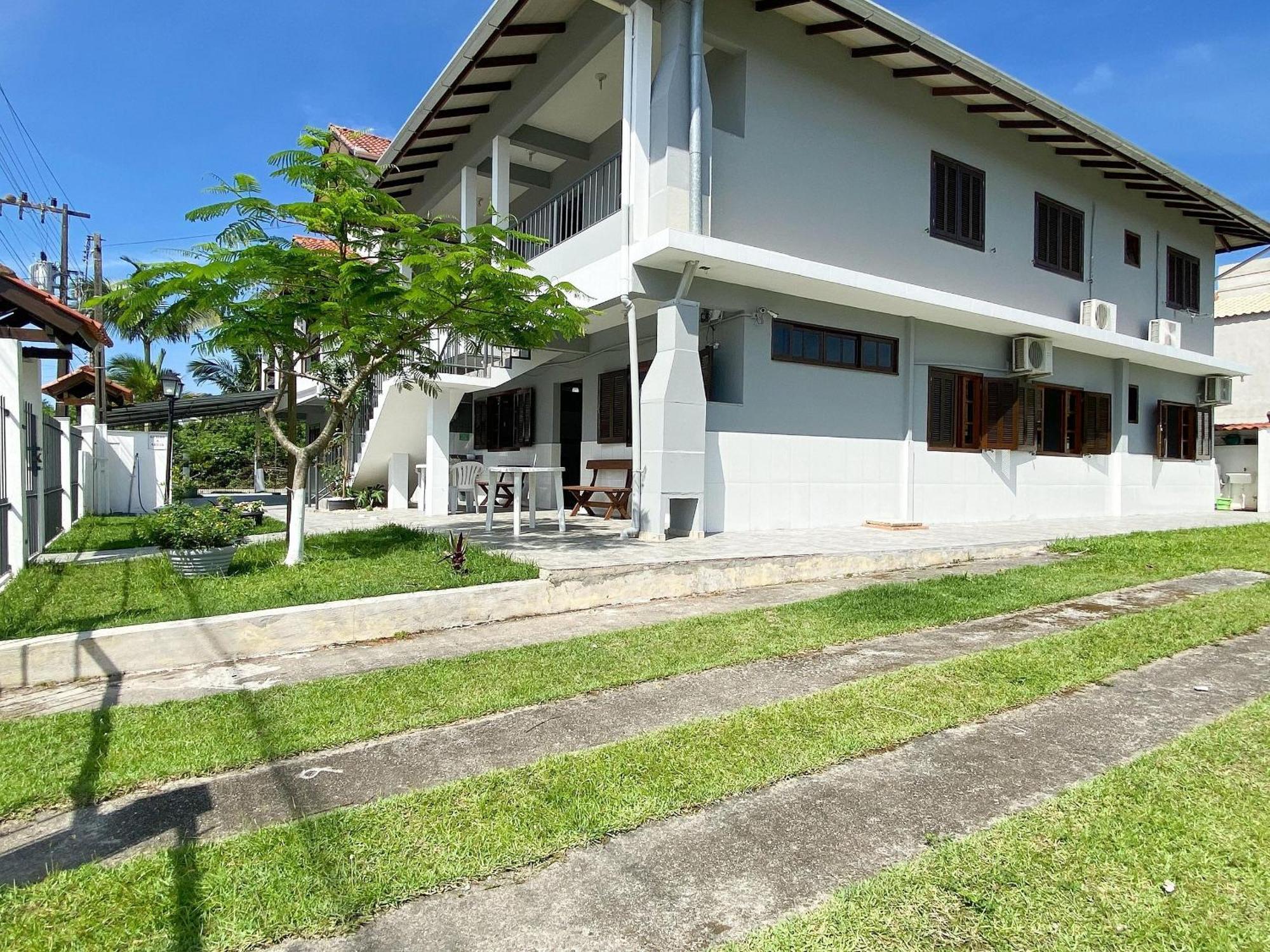 Residencial Verdes Mares Бомбиньяс Экстерьер фото