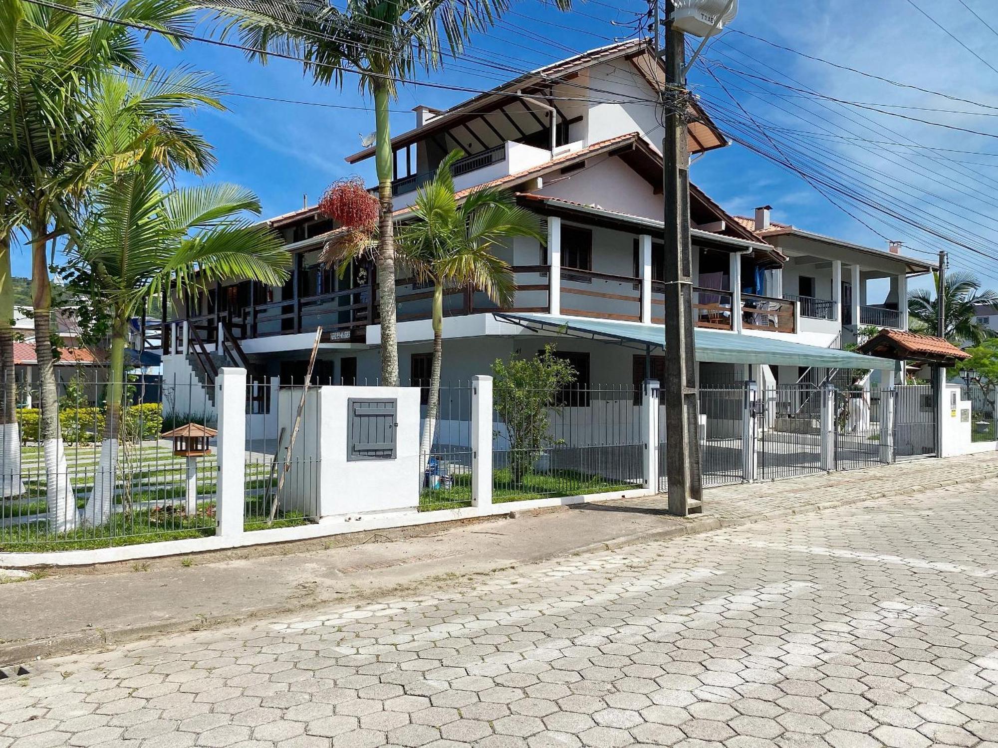 Residencial Verdes Mares Бомбиньяс Экстерьер фото